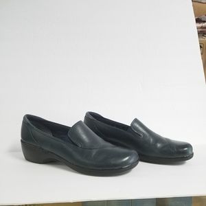 Clarks Bendable Blue Leather slip on, size 11 M